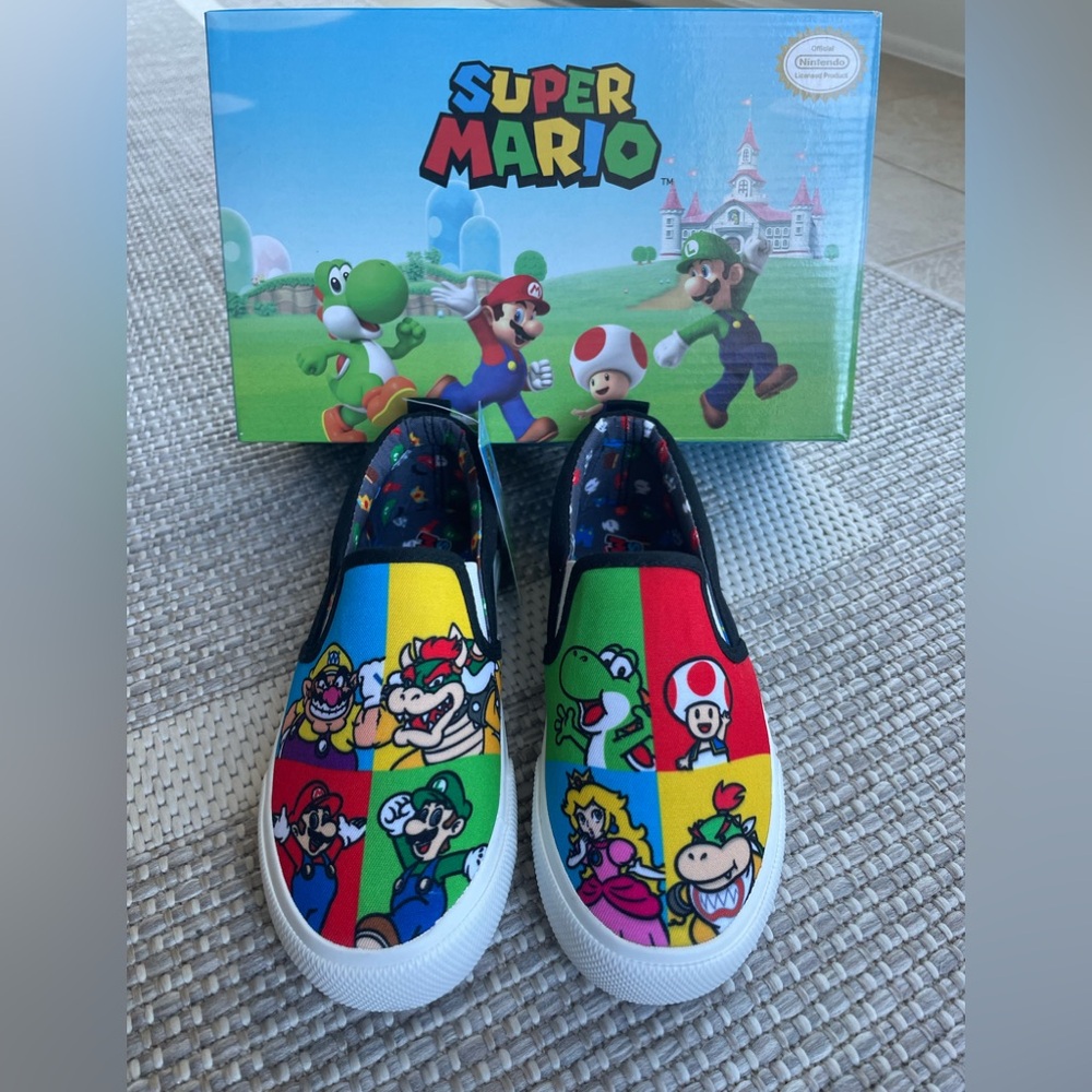 Super Mario Kids Slip-on Sneakers - Size Youth 1